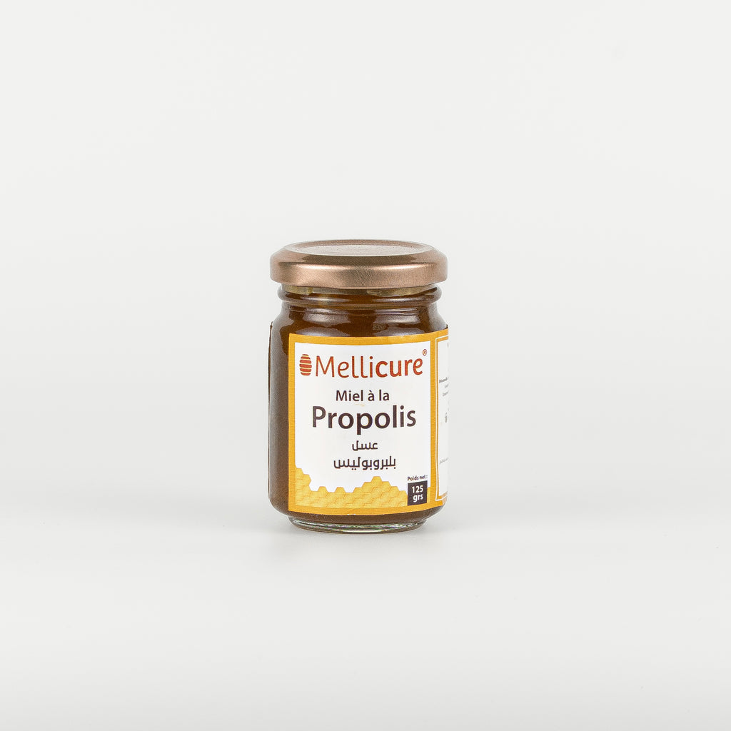 العسل مع البروبوليس